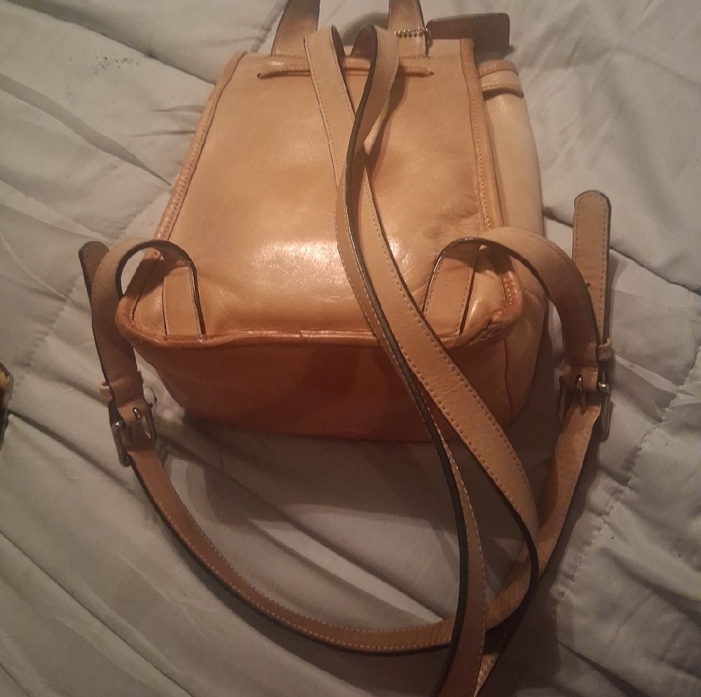 Rarest very vintage Coach Leather Backpack for Coach Collectors - Picture 2 of 5